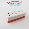 Ổ cắm 3 cửa có đa năng lõi sứ chống cháy đế cam